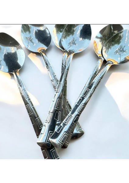 6'lı Gri Yemek Kaşığı Seti, Şık ve Kullanışlı Mutfak Gereçleri