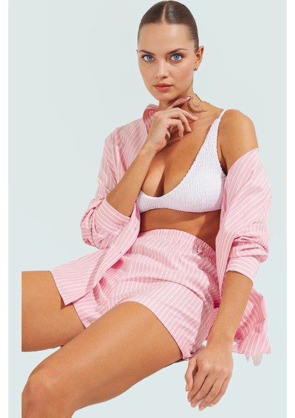 Yazlık Çizgili Pamuklu Şort Takım Elbise Rahat Plaj Kombinleri Için Mükemmel Uyum Dayanıklı Malzeme fiyatları