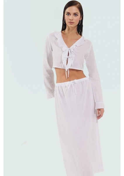 Yazlık Kadın Uzun Kollu Pamuklu Bluz Etek Takım Plaj Modası Profesyonel Görünüm Modern Stil