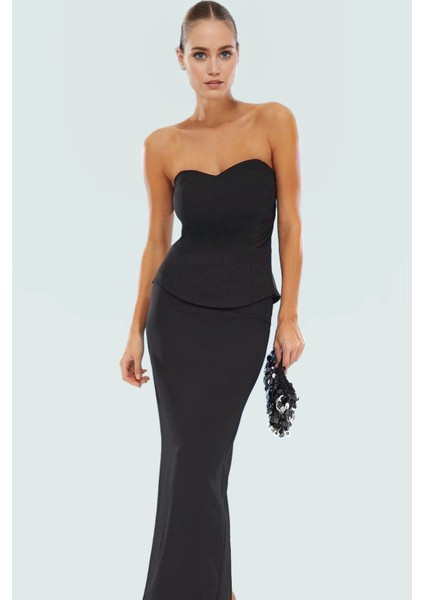 Straplez Fitted Dokuma Elbise Yaz Koleksiyonu Şık Tasarım Profesyonel Görünüm Rahat Kullanım