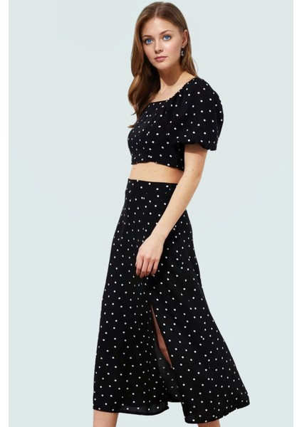 Şık Puantiyeli Viskoz Bluz Etek Takım Fitted Kalıp Yazlık Trend Tasarım Dayanıklı Malzeme
