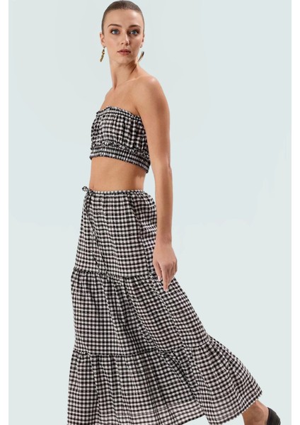 Yazlık Ekoseli Crop Bluz ve Etek Takım Pamuklu Dokuma Günlük Tarz Profesyonel Görünüm fiyatları