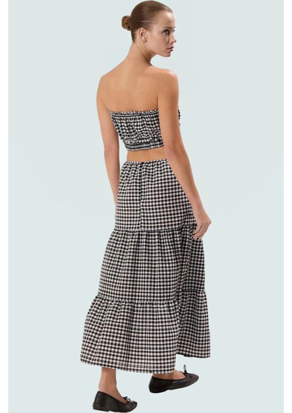 Yazlık Ekoseli Crop Bluz ve Etek Takım Pamuklu Dokuma Günlük Tarz Profesyonel Görünüm modelleri