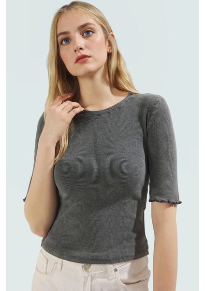 Kadın Bisiklet Yaka Kısa Kollu Örme Bluz Günlük Kullanım Premium Kalite Profesyonel Görünüm fiyatları