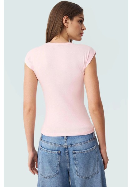 Kadın Viskoz Ribana Fitted Bluz Günlük Yazlık Rahat Kesim Özel Tasarım Seçkin Malzeme fiyatları