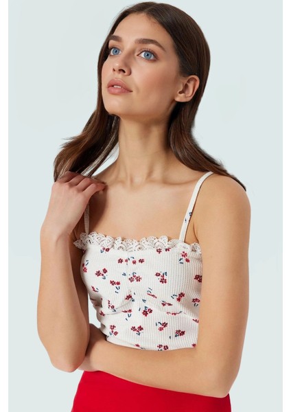 Kadın Çiçekli Waffle Kumaş Fitted Crop Bluz Yüksek Kalite Mükemmel Uyum Rahat ve Şık fiyatları