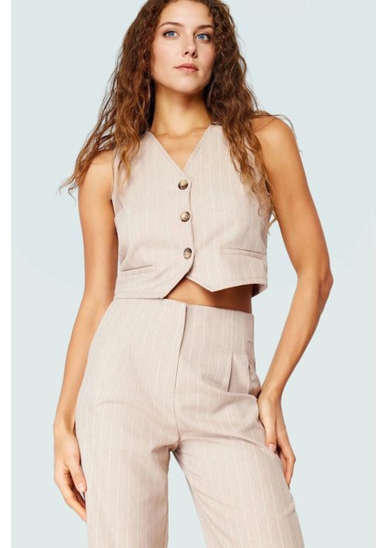 Yazlık Çizgili Crop Bluz V Yaka Polyester Dokuma Seçkin Malzeme Uzun Ömürlü modelleri