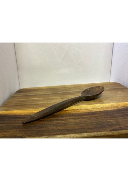 Kahverengi Ahşap Ceviz Kaşık 26 Cm, Doğal ve Şık Mutfak Aksesuarı