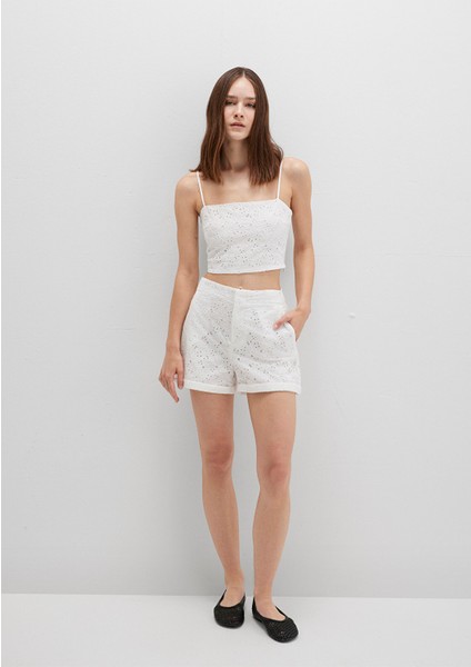 Fisto Işlemeli Beyaz Şort 1410236-70057