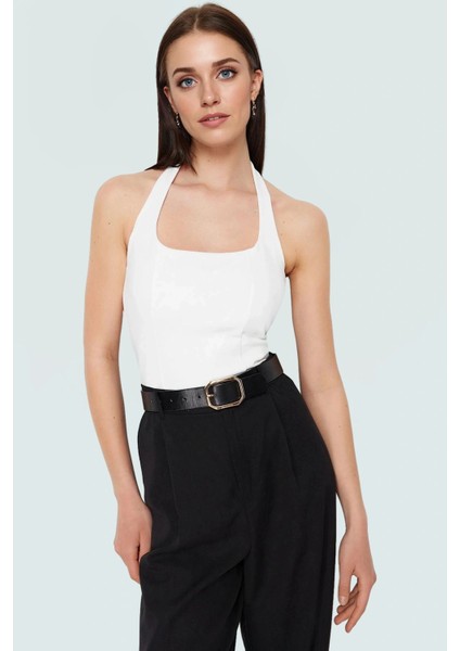 Crop Halter Boyundan Bağlamalı Örme Bluz Yazlık Rahat Tasarım Mükemmel Uyum Şık Görünüm