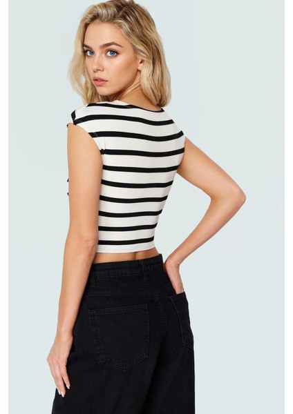 Bisiklet Yaka Fitted Crop Örme Bluz Viskon Ribana Yazlık Profesyonel Görünüm Özel Tasarım fırsatları