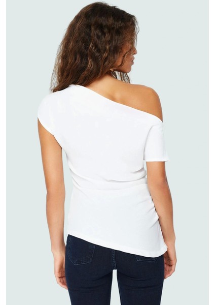 Kayık Yaka Tek Kol Krep Dokuma Bluz Şık Gece Kombinleri Için Uzun Ömürlü Zarifane Tasarım fırsatları