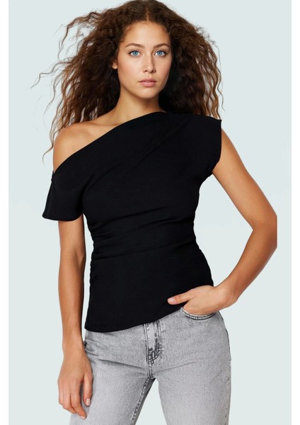 Kayık Yaka Tek Kol Krep Dokuma Bluz Şık Gece Kombinleri Için Uzun Ömürlü Zarifane Tasarım