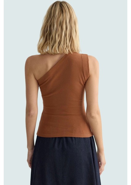 Asimetrik Yaka Fitted Kolsuz Örme Bluz Rahat Günlük Stil Şık Görünüm Kullanım modelleri