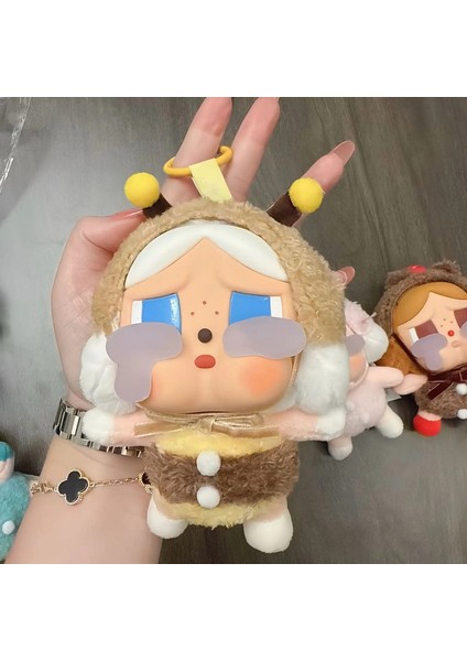 Crybaby Peluş Anahtar Animasyon Animasyon Karikatür Keychain Kawaii Sırt Çantası Dekorasyon Araba Anahtar Aksesuarlar Erkek ve Kadın Hediyeler Renk: B (Yurt Dışından)