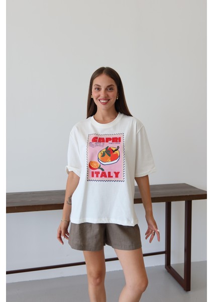 Beyaz Capri Baskılı T-Shirt fırsatları