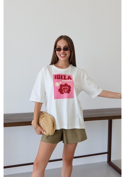 Beyaz Ibiza Baskılı T-Shirt indirimleri