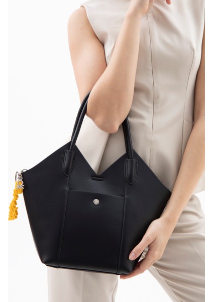 Unıted Colors Of Benetton Kadın El Çantası BNT_1518 modelleri