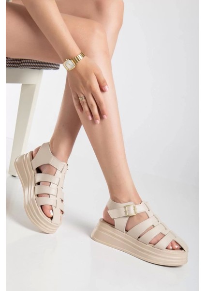 Toten Bej Cilt Kemerli Sandalet fiyatları