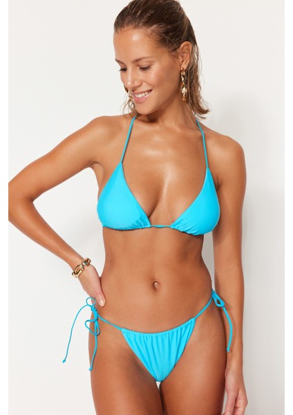 Shopeonly Mavi Üçgen Bikini Takımı fiyatları