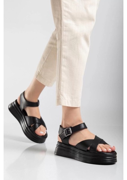 Sibna Siyah Cilt Kemerli Sandalet fiyatları