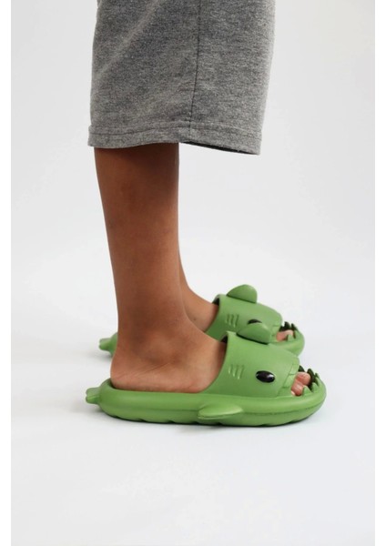 WG500 Köpekbalığı Haki Unisex Tam Ortopedik Terlik Shark Slides indirimleri