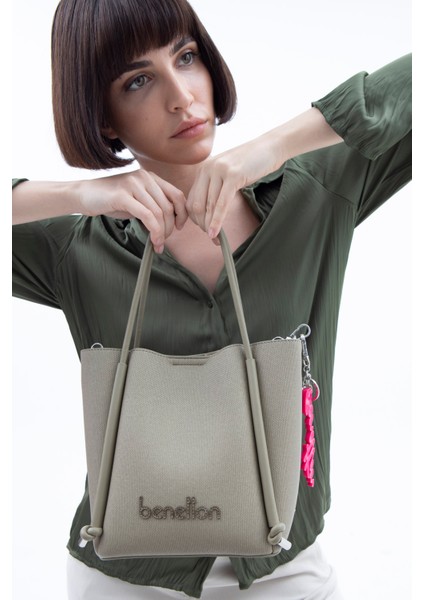 Unıted Colors Of Benetton Kadın El Çantası BNT_1531 fiyatları