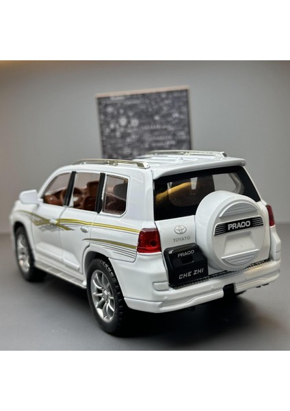 Alaşım Araba Modeli 1:24 Toyota Prado Arazi Aracı Süsleri (Yurt Dışından) fırsatları
