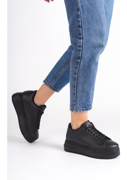 Sabına Bağcıklı Ortopedik Taban Kadın Sneaker Ayakkabı St Siyah fırsatları