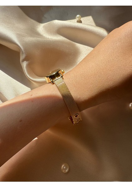 Retro Minimal Hasır Kordon Vintage Kadın Kol Saati fiyatları