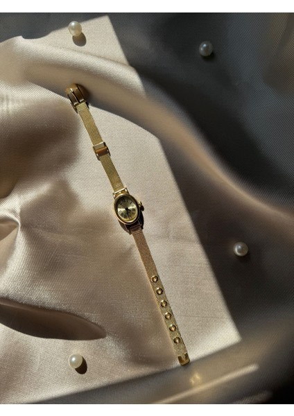 Retro Minimal Hasır Kordon Vintage Kadın Kol Saati modelleri