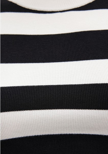 Çizgili Crop Triko Top 1710098-85407