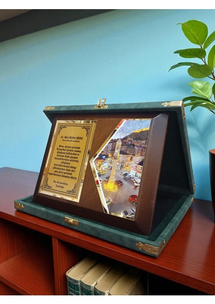 Kişiye Özelvıp Lüks Deri Kulu Ahşap Plaket modelleri