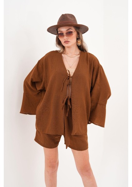 Kadın Kahverengi Kimono Takım – Bağlamalı, Rahat Kesim, Şortlu Yazlık Kombin fırsatları