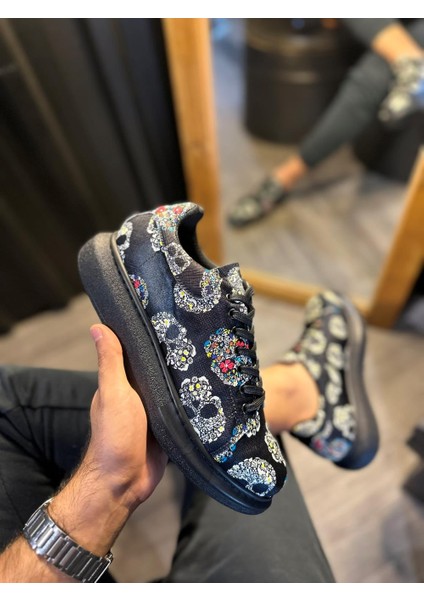 J046 Bağcıklı Ortopedik Taban Renkli Kurukafa Baskılı Erkek Günlük Sneaker Spor Ayakkabı St Siyah modelleri