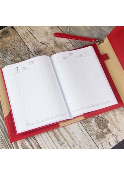 Kişiye Özel Organizerli Kitlenebilir Çantalı Ajanda ve Kalem Seti modelleri