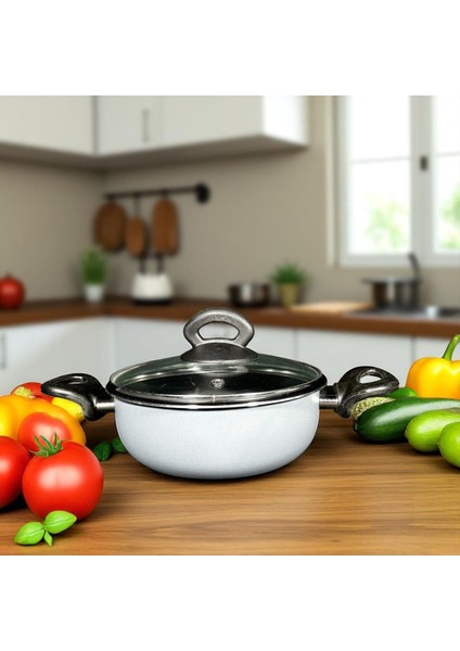 Gri Mini Sos ve Mama Tenceresi, Kullanışlı ve Şık Tasarım ile Ideal Seçim