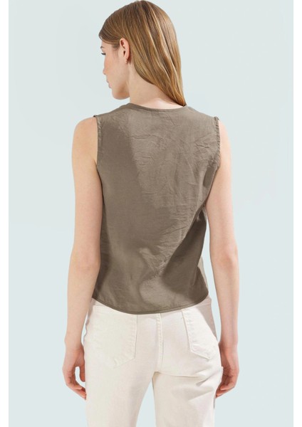 Omuz Büzgülü Kolsuz Bluz Viskoz Kumaştan Iş ve Günlük Modern Stil Premium Kalite Rahat Şık modelleri