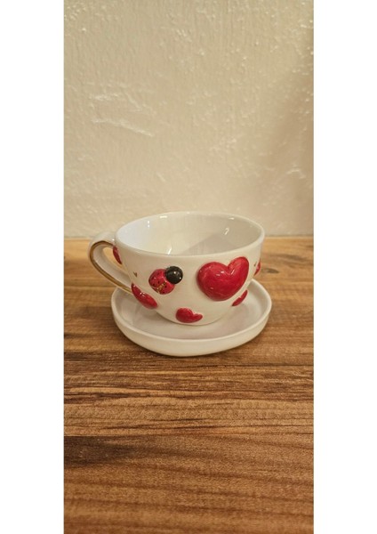 El Yapımı Sade Beyaz Kahve ve Çay Fincanı, Şık ve Doğal Tasarım