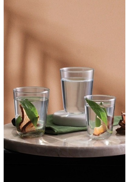 Şık 18 Parça Beyaz Bardak Seti, Ev ve Ofis Kullanımına Uygun, Kaliteli Tasarım