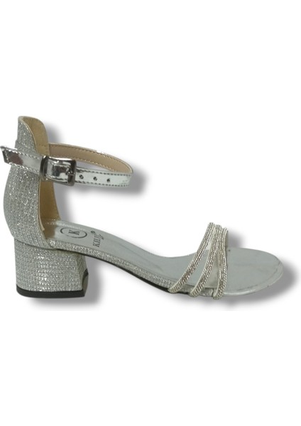Kılınç 785-25 Simli 3 Şerit Taşlı Kız Çocuk Sandalet 31-35 fiyatları