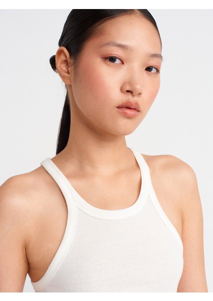 21143 Kolsuz Askılı Top-Ekru modelleri