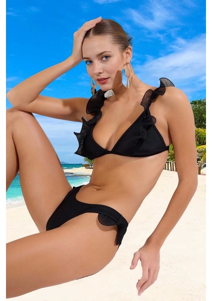 Üçgen Fırfırlı Bikini Takımı Şık Detaylı Ergonomik Kesim Yüksek Konfor fiyatları