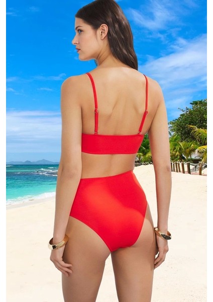 Üçgen Bikini Takımı Yüksek Konfor Özel Tasarım Klora Dayanıklı Ergonomik Kesim Hızlı Kuruyan modelleri