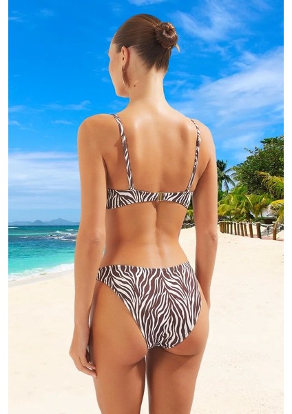 Desenli Bikini Takımı Şık Detaylı Su Sporları Için Hızlı Kuruyan Esnek Kumaş Ergonomik Kesim modelleri