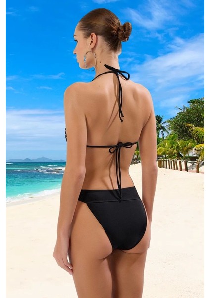 Askılı Üçgen Bikini Takımı Ergonomik Kesim Yaz Koleksiyonu Yüksek Konfor Plaj ve Havuz Için modelleri