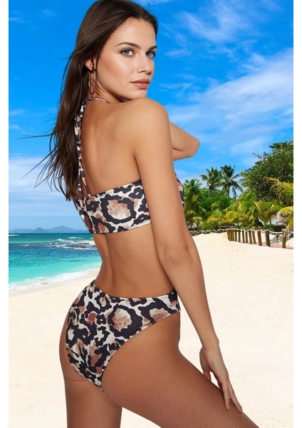 Halter Desenli Mayokini Yüksek Konfor Su Sporları Için Klora Dayanıklı Şık Detaylı modelleri