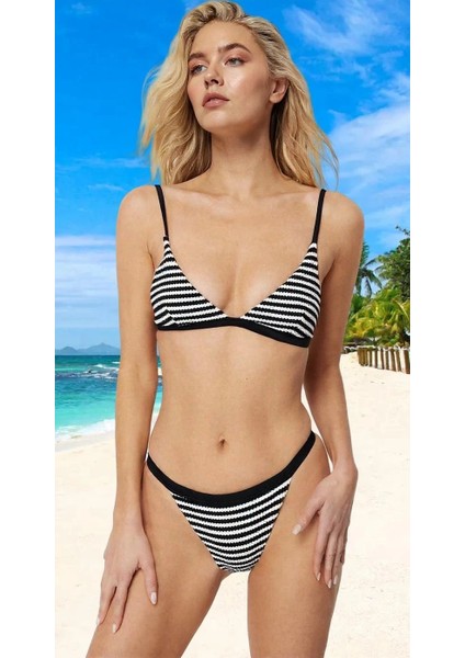 Üçgen Bikini Takımı Yaz Koleksiyonu Plaj ve Havuz Için Yüksek Konfor fiyatları
