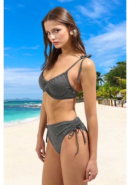 Bağlamalı Simli Bikini Takımı Özel Tasarım Klora Dayanıklı Hızlı Kuruyan fiyatları