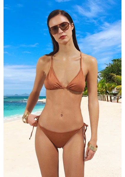 Üçgen Bikini Takımı Premium Kalite Yaz Koleksiyonu Klora Dayanıklı Özel Tasarım Plaj ve Havuz Için